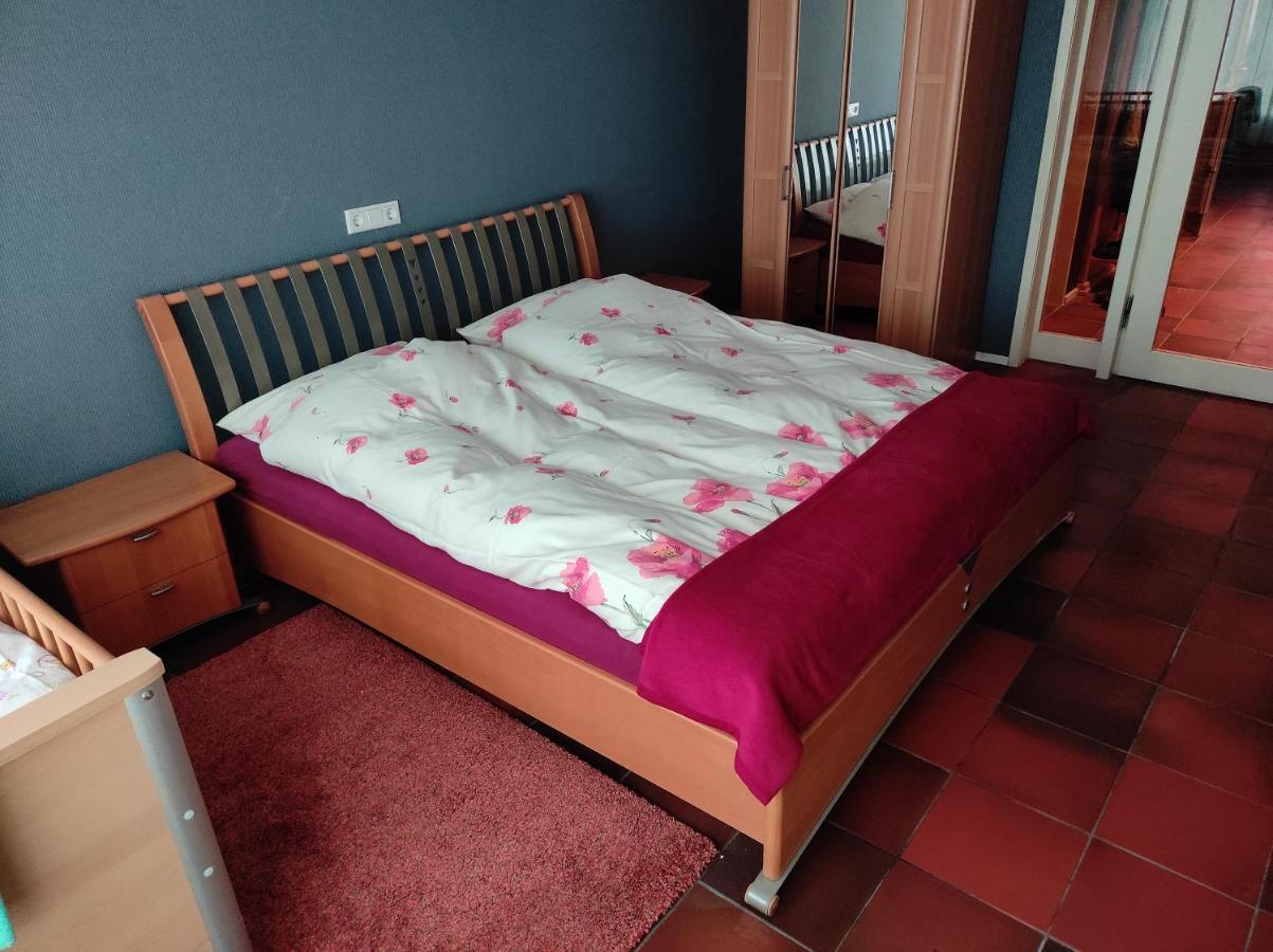 Ferienwohnung Rhede Im Og Buitenkant foto